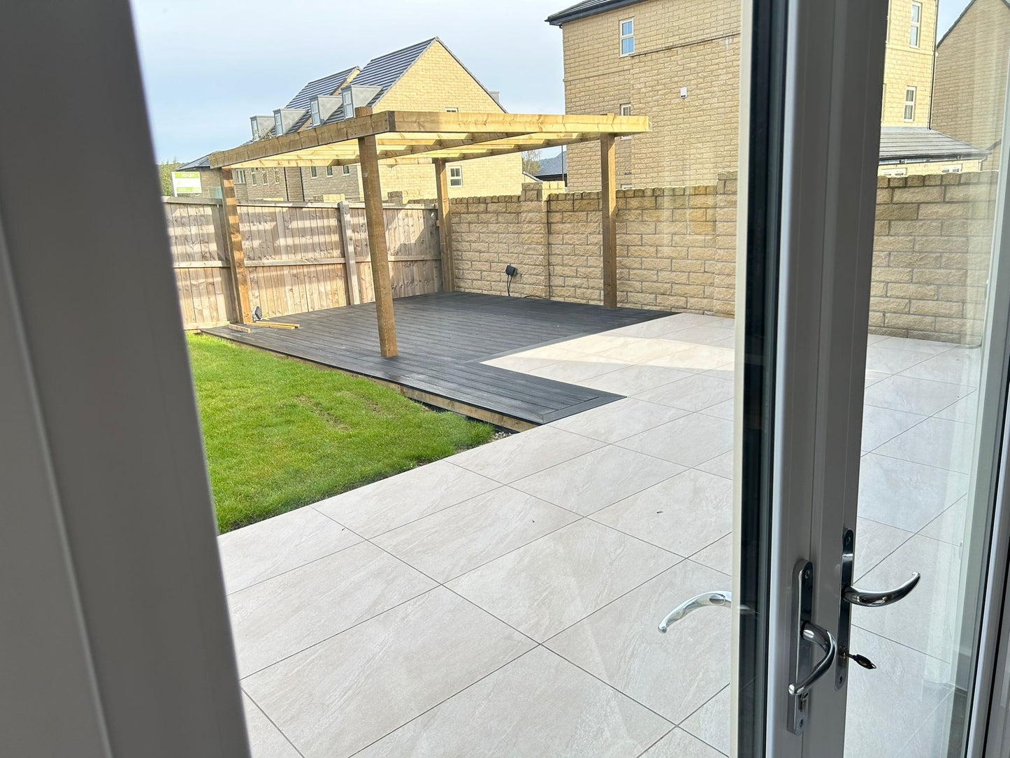 County Crema - Porcelain Paving Slabs - Sample Size (100x100mm)