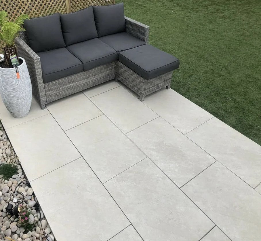 Quartz White - Porcelain Paving Slabs (600 / 900x600mm)