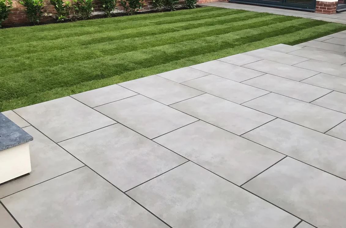 Smoke Grey - Porcelain Paving Slabs (600-900x600mm)