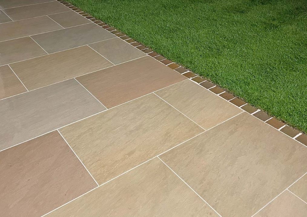 Raj Green - Porcelain Paving Slabs - Sample Size (100x100mm)