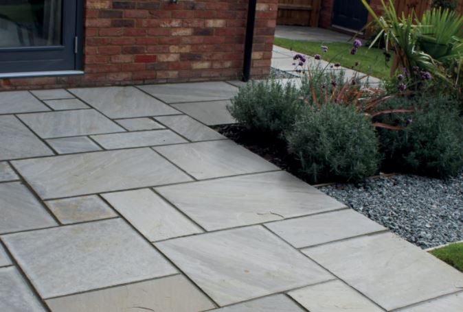 Kandla Grey sandstone paving slabs in Opus Romano laying pattern